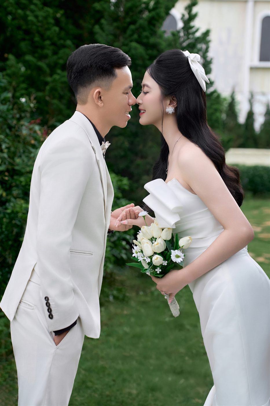 Ảnh cưới ngoại cảnh sân vườn Pleiku